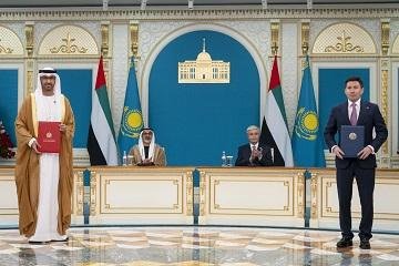 ولي عهد أبوظبي يبحث توسيع آفاق...