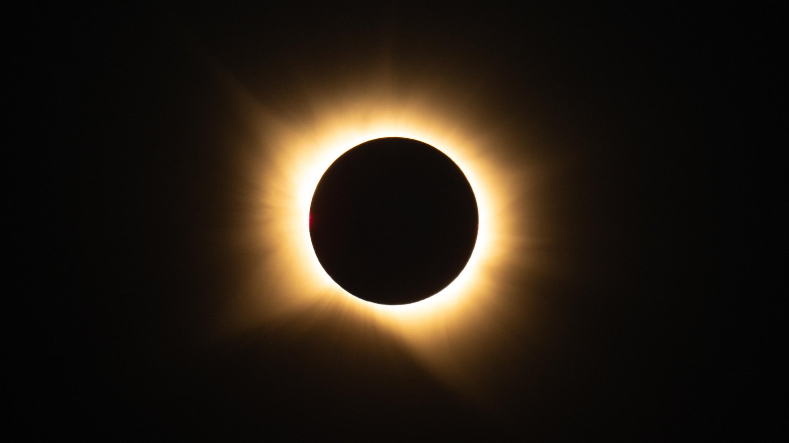 2026 Total Solar Eclipse in Sp...