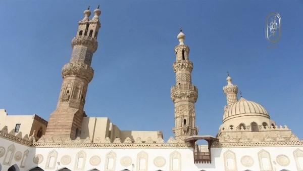 هل حضور خطبة الجمعة شرط لصحتها...