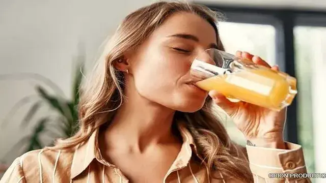 5 مشروبات صيفية شائعة قد تزيد...