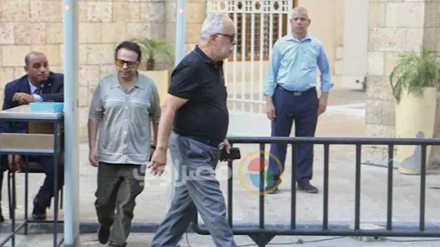 الصور الأولى من عزاء الموسيقار...