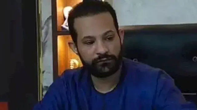 "سألوا عن نوع الجلابية".. شاب...