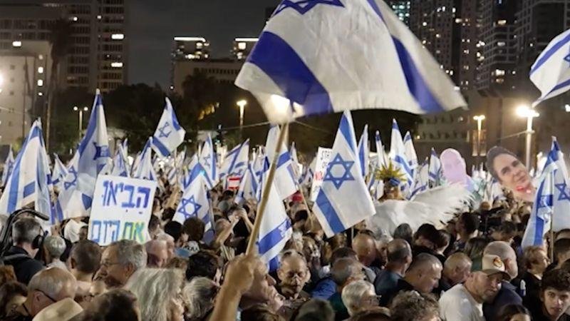 "آمل أن تتغير الحكومة".. احتجاجات مناهضة لنتنياهو في إسرائيل قبيل الانتخابات