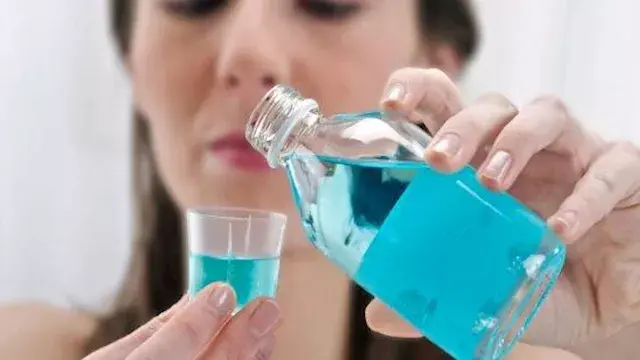 هل غسول الفم يضر القلب؟ دراسة...