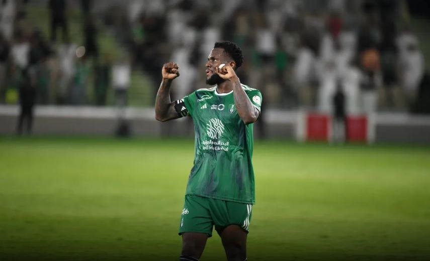 أهلي جدة يقدم عرضًا رسميًا لاس...