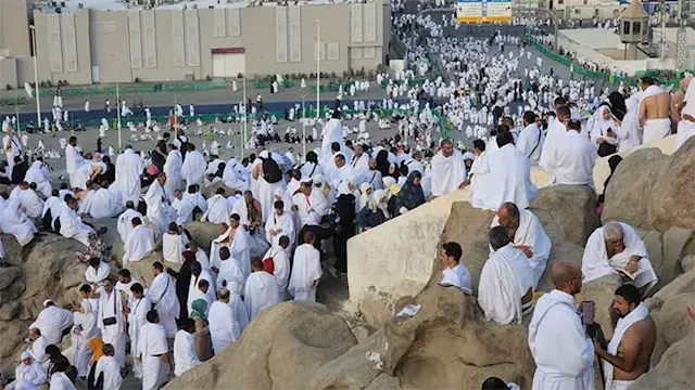 الأزهر للفتوى يحذر حجاج بيت ال...