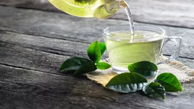 ماذا يحدث لجسمك عند شرب الشاي...