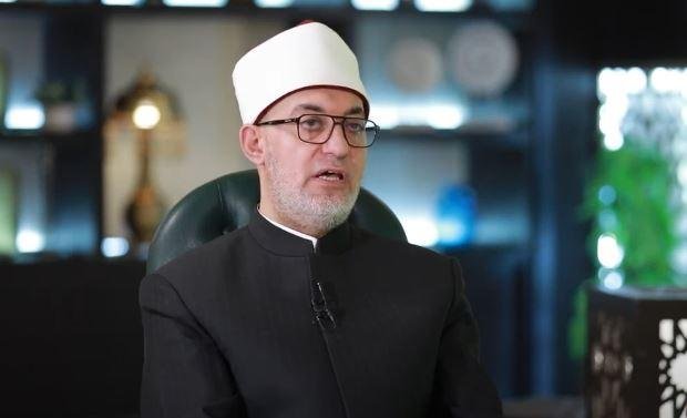 مفتي الجمهورية: الاحتفال بالمو...