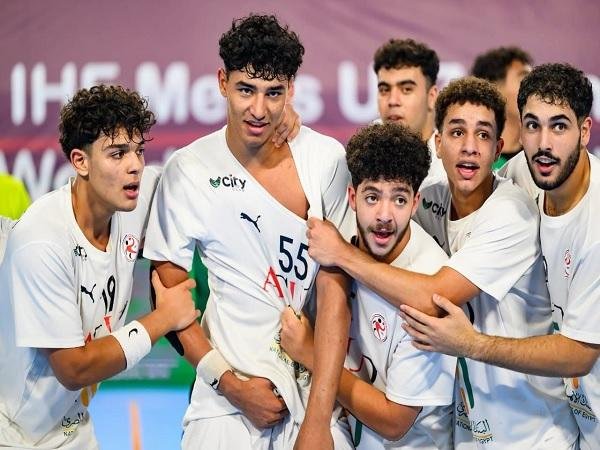 منتخب مصر يكتسح نيجيريا ويتأهل...