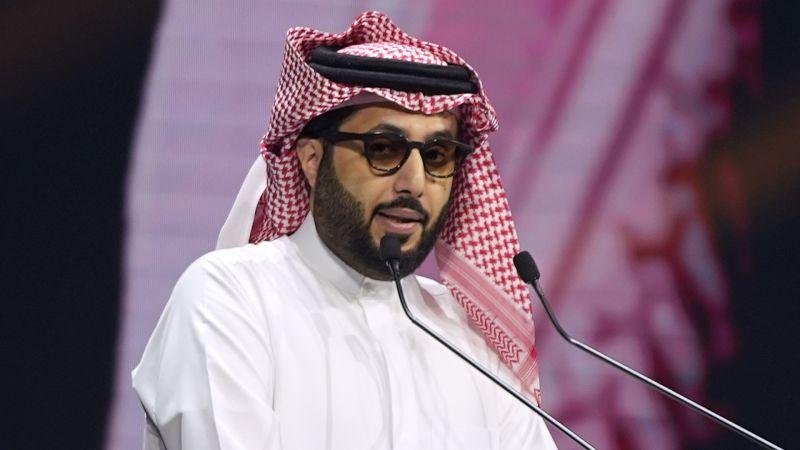 تركي آل الشيخ يرد على بيان لنقابة المهن التمثيلية في مصر
