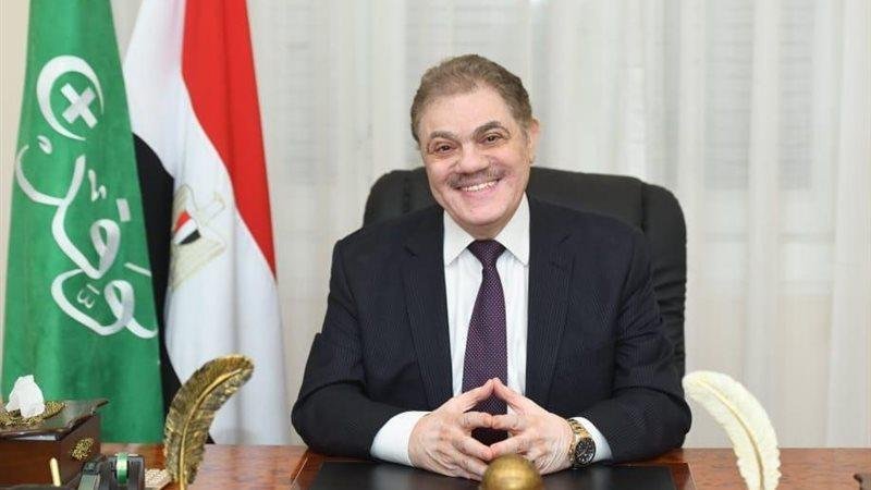 رئيس الوفد يشكل لجنتين للإشراف...