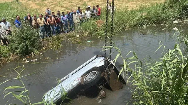 صرخات فوق ترعة المريوطية.. انتشال جثتين ومصابين في حادث مروع بالجيزة