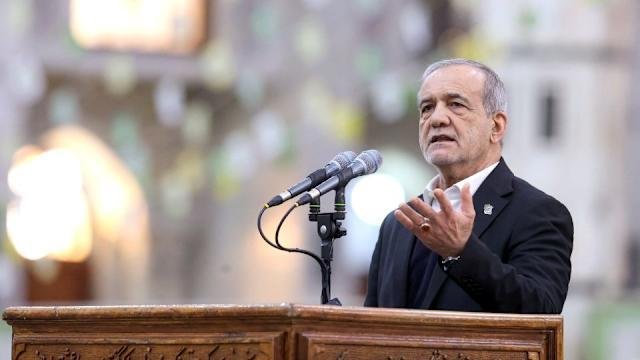 الرئيس الإيراني: لا نسعى للحرب...