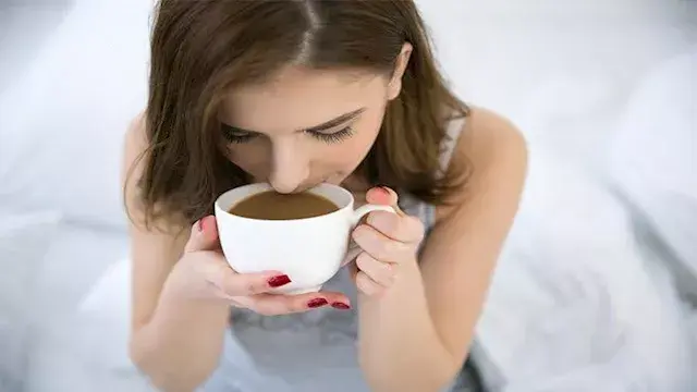 4 مشروبات قبل النوم قد تساعد ع...