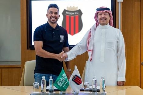رئيس نادي الرياض: إصابة تريزيج...