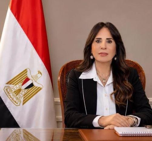 وزيرة الإسكان تتابع موقف مشروع...