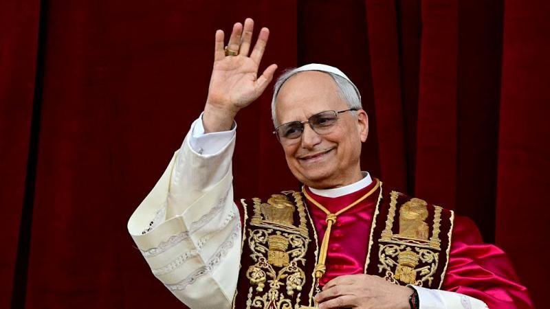 فرنسا: البابا يشجع الكاثوليك ع...