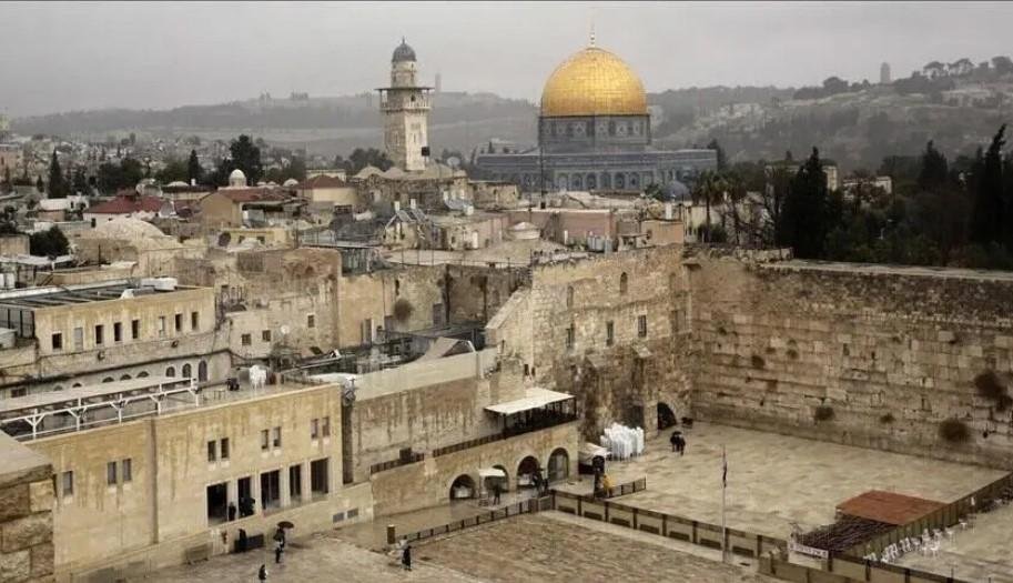 الذكرى الـ26 لانتفاضة الأقصى.....