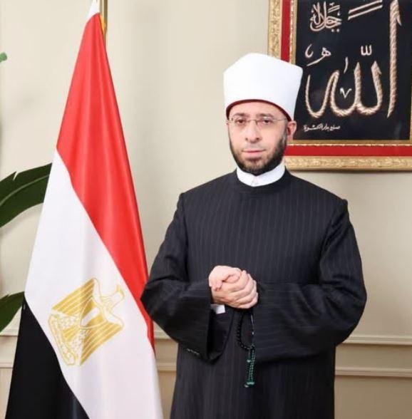 وزير الأوقاف يدين محاولة استهد...