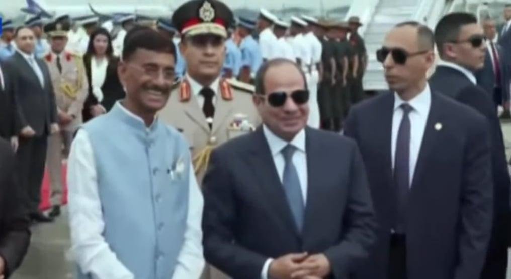 السيسي يصل نيودلهي لترؤس وفد م...