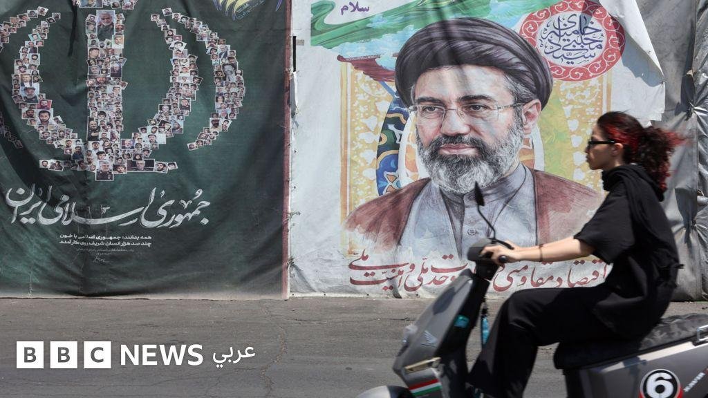 خامنئي يخاطب دول الخليج... ماذا نعرف عنه بعد ستة أشهر من إصابته؟