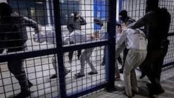 الاحتلال يصدر أوامر اعتقال إداري بحق 21 فلسطينيا