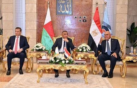 رئيس الهيئة العربية للتصنيع يب...