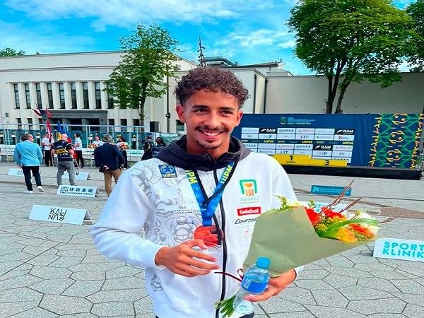 محمد حسن يتوج ببرونزية فردي ال...