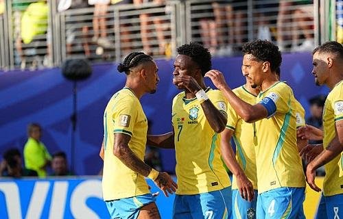 البرازيل تصطدم باليابان في دور...