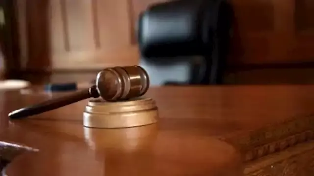 المشدد 3 سنوات لمتهمين بتزوير...