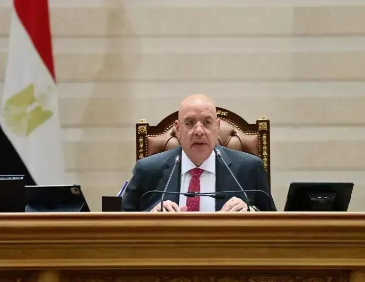 رئيس البرلمان يرفع الجلسة الافتتاحية لدور الانعقاد الثاني ويعود الأحد المقبل