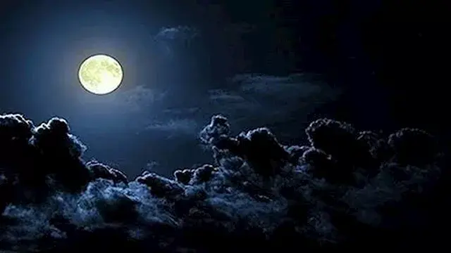 بعد ساعات من الظلام.. الكهرباء...