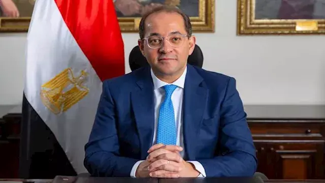 حقيقة طرح 5 جنيهات معدنية في م...
