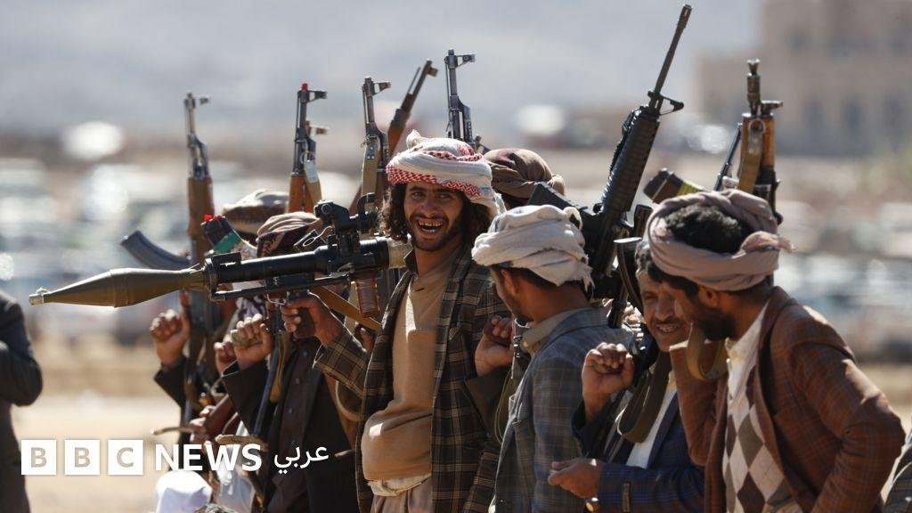 قتلى وجرحى  في هجوم أنصار الله على قصر معاشيق في عدن، والرياض تقول إن الحوثي "رفض اجتماعاً لخفض التصعيد"