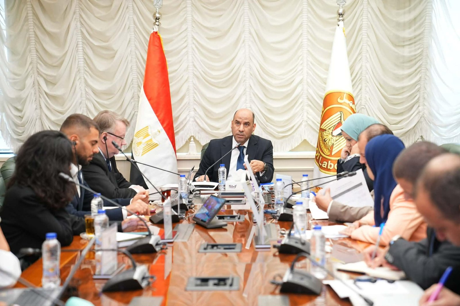 خارطة طريق وخطة تنفيذية لإطلاق...