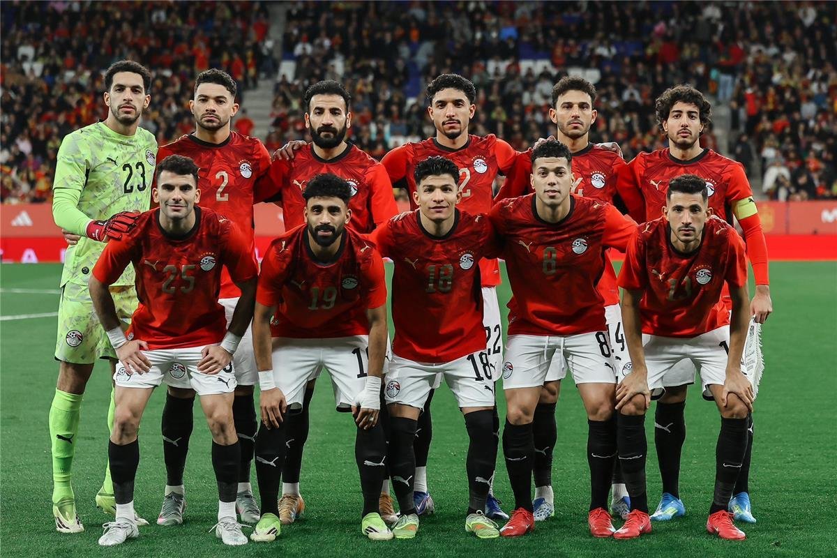 اليوم.. المنتخب يستهل مشواره ف...