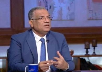 محمود مسلم يحتفي بأداء المنتخب...