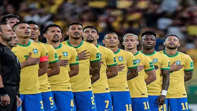 بعد صدمة المونديال.. طائرة الب...