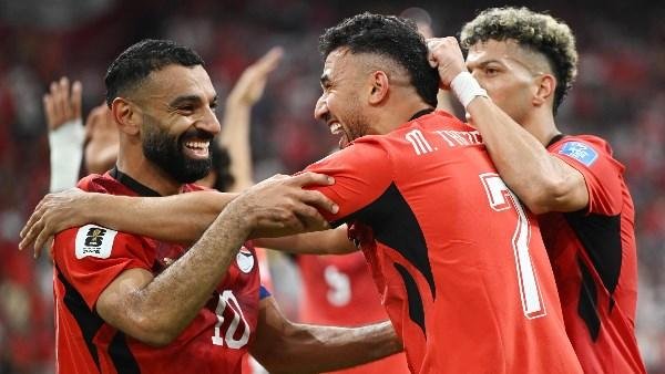 فرانك دي بور: مصر كانت مفاجأة...