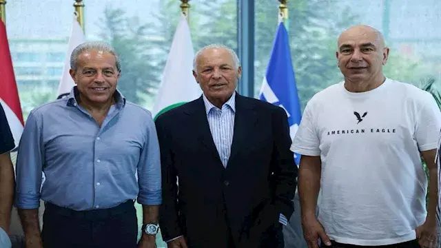"راتب 2.3 مليون جنيه".. مصدر ي...