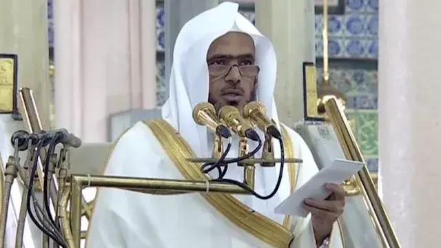 خطيب المسجد النبوي يحدد ضوابط...