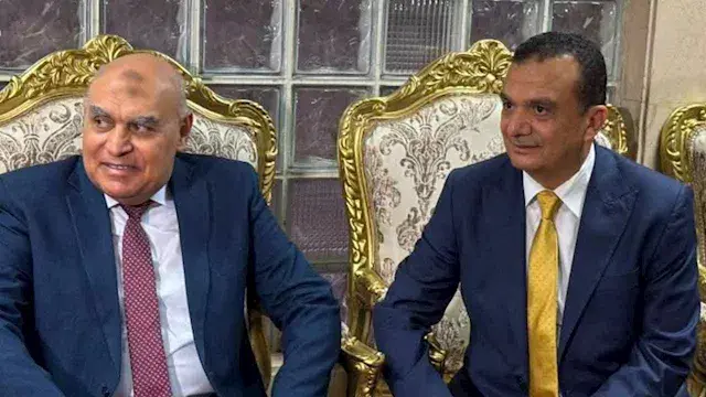 بامتياز مع مرتبة الشرف.. اللوا...