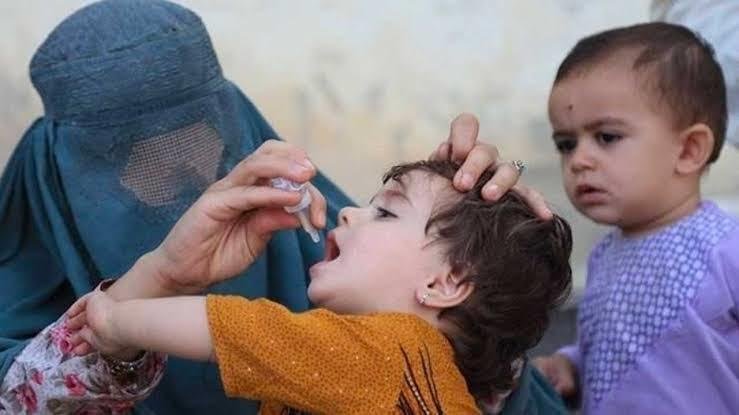 انطلاق حملة التطعيم ضد شلل الأ...