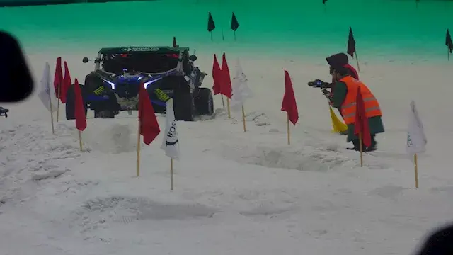 بالصور.. سيارات الـ4X4 تتحدى ا...