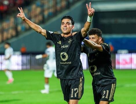 بن شرقي يفوز بجائزة أفضل لاعب...