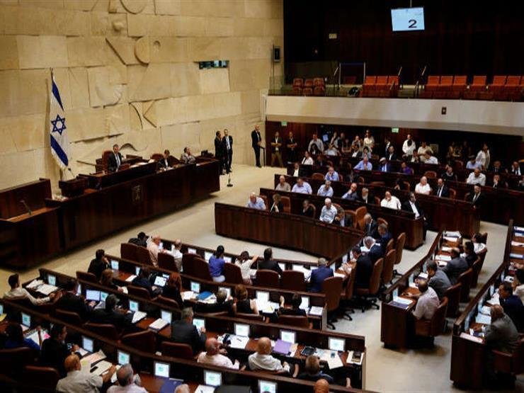 وزيران إسرائيليان يرجحان التصو...