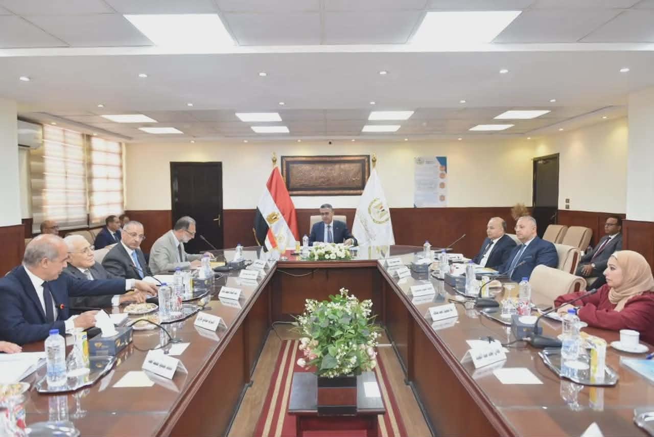 وزير التموين يعتمد الموازنة ال...