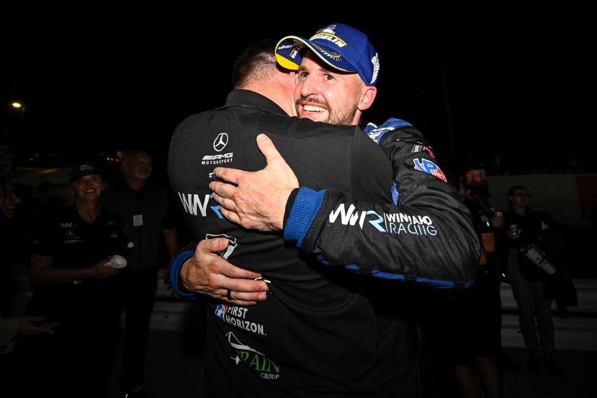 Winward Racing wins Petit Le Mans to seal third straight IMSA GTD title