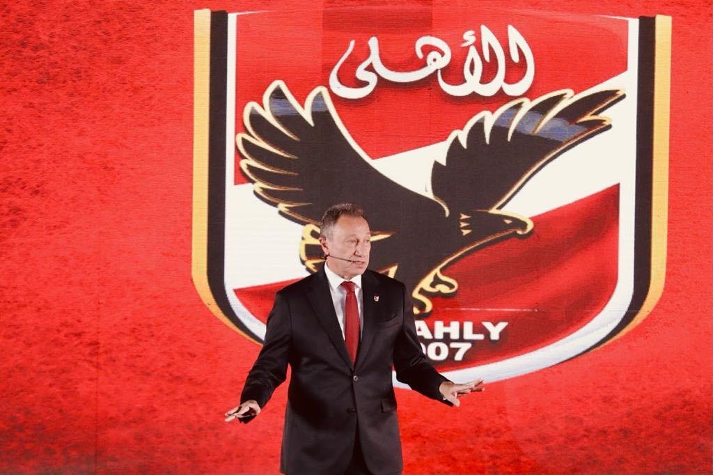 بحضور الخطيب.. الأهلي يضع اليو...