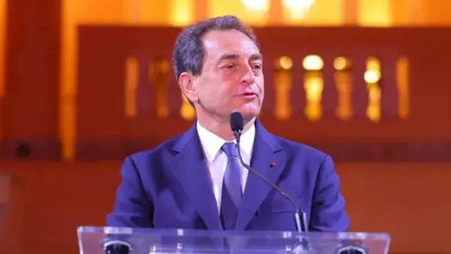 السفير الفرنسي بالقاهرة معلّقً...
